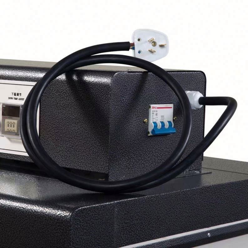 핫 세일 소형 플라스틱 필름 열 터널 수축 절단 포장 기계 (병/상자용) - 작동 용이